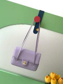 Picture of Chanel Handbags _SKUfw239863588fw